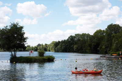 Trempette et activités nautiques aux Lacs de Laives