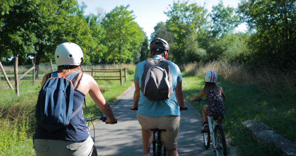 Balade à vélos sur la voie verte direction Cluny ou Buxy